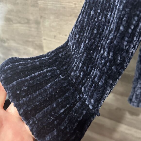 Orvis Womens Sweater Medium Velour Corduroy Blue Pullover Over Sized - Picture 2 of 4